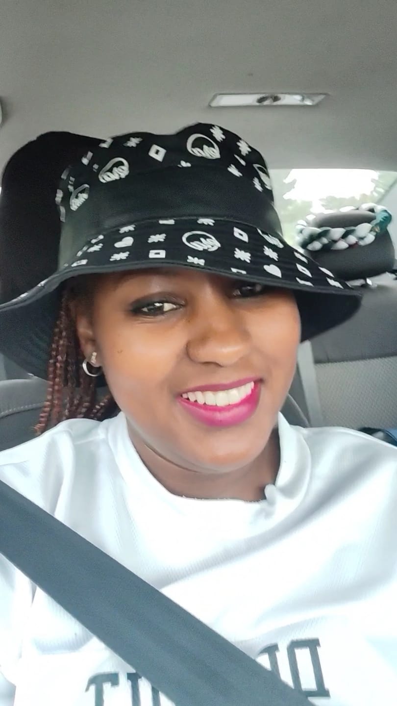 Customer photo review of Billy Bucket Hat