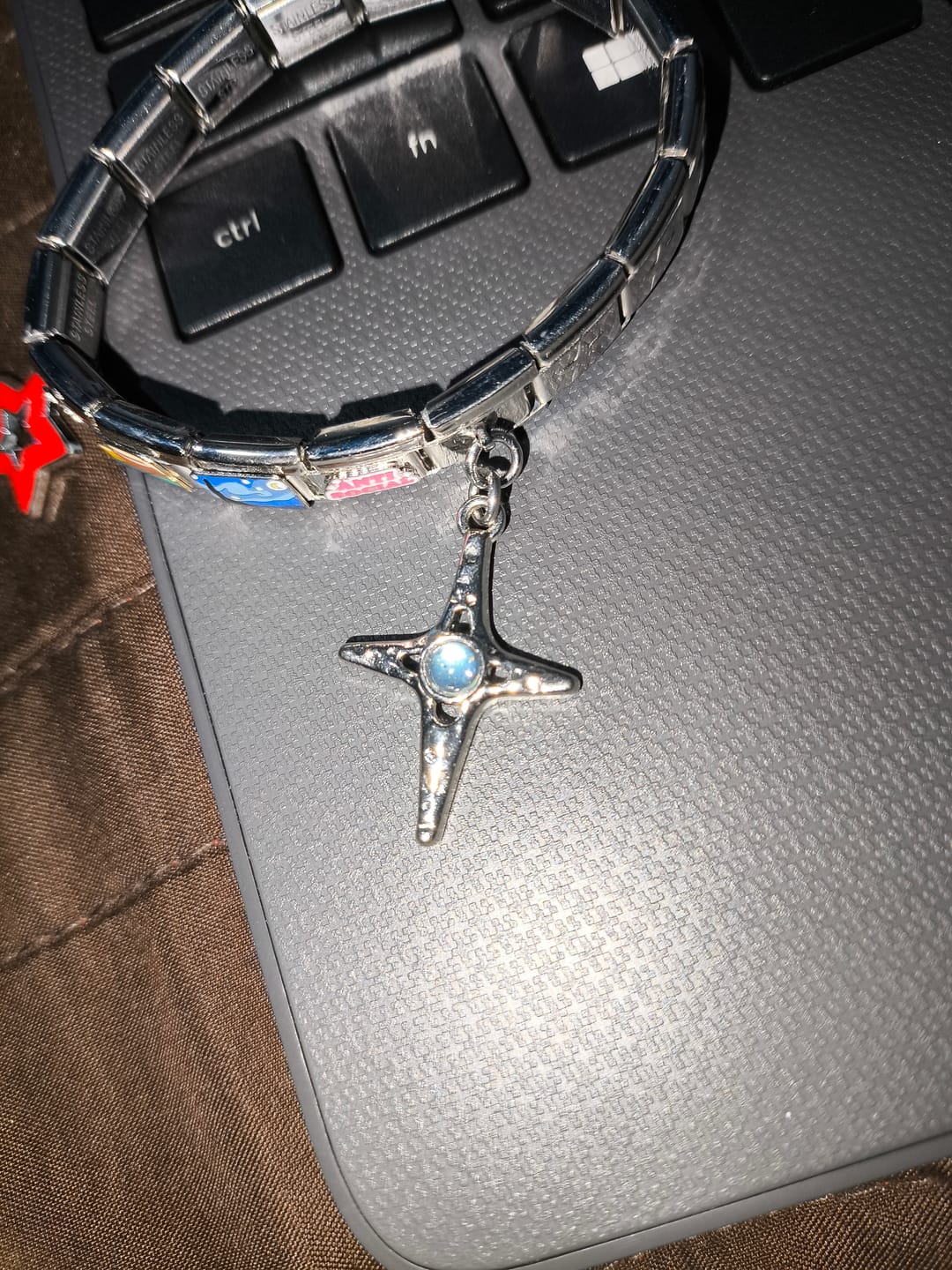 Customer photo review of Charm Estrella Mística