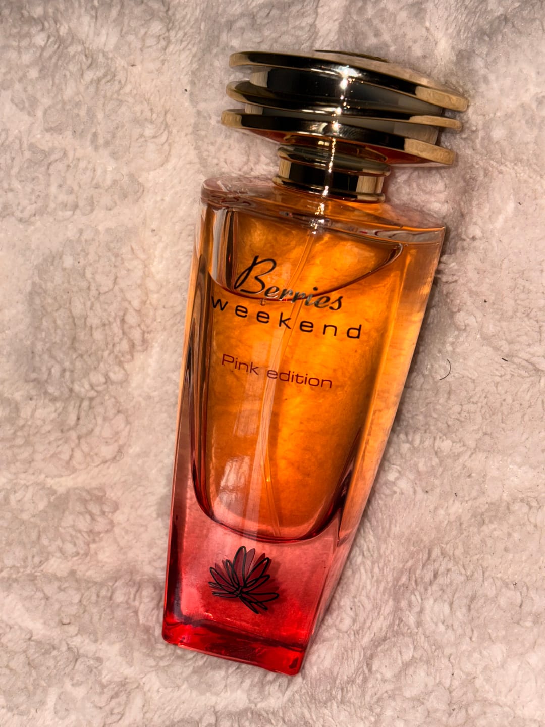 Customer photo review of Berries Weekend pink edition 100ml