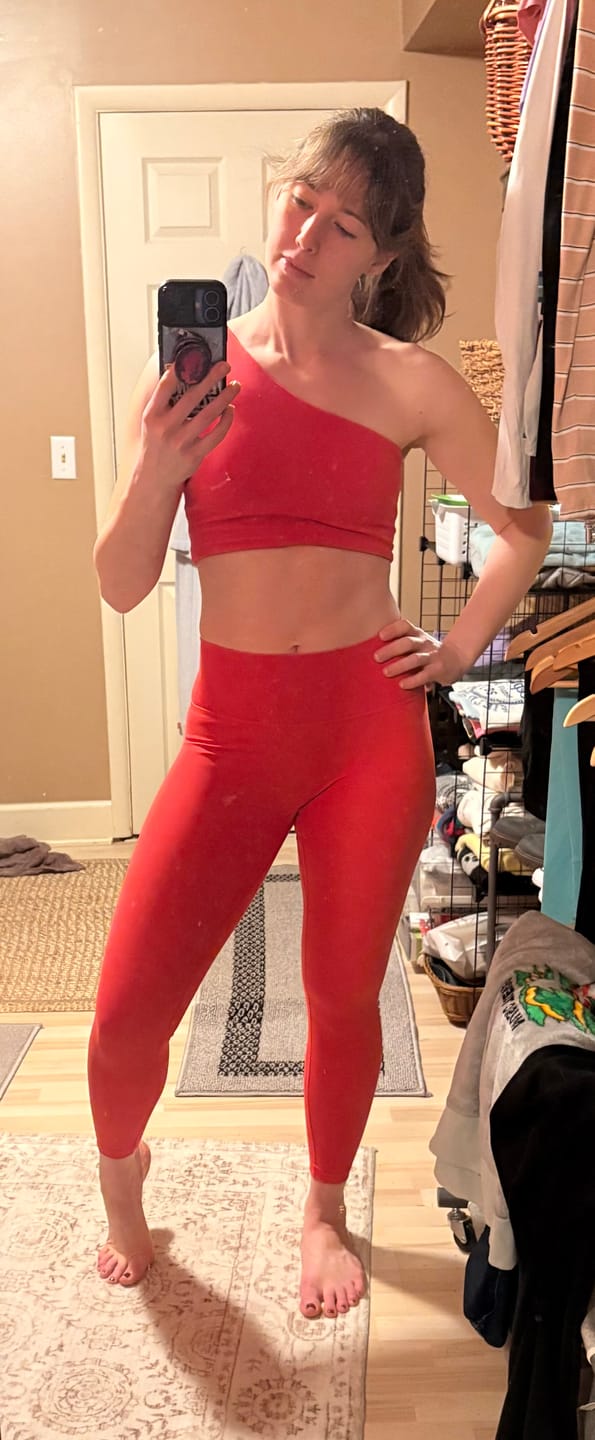 Customer photo review of BOLD Full Length Legging