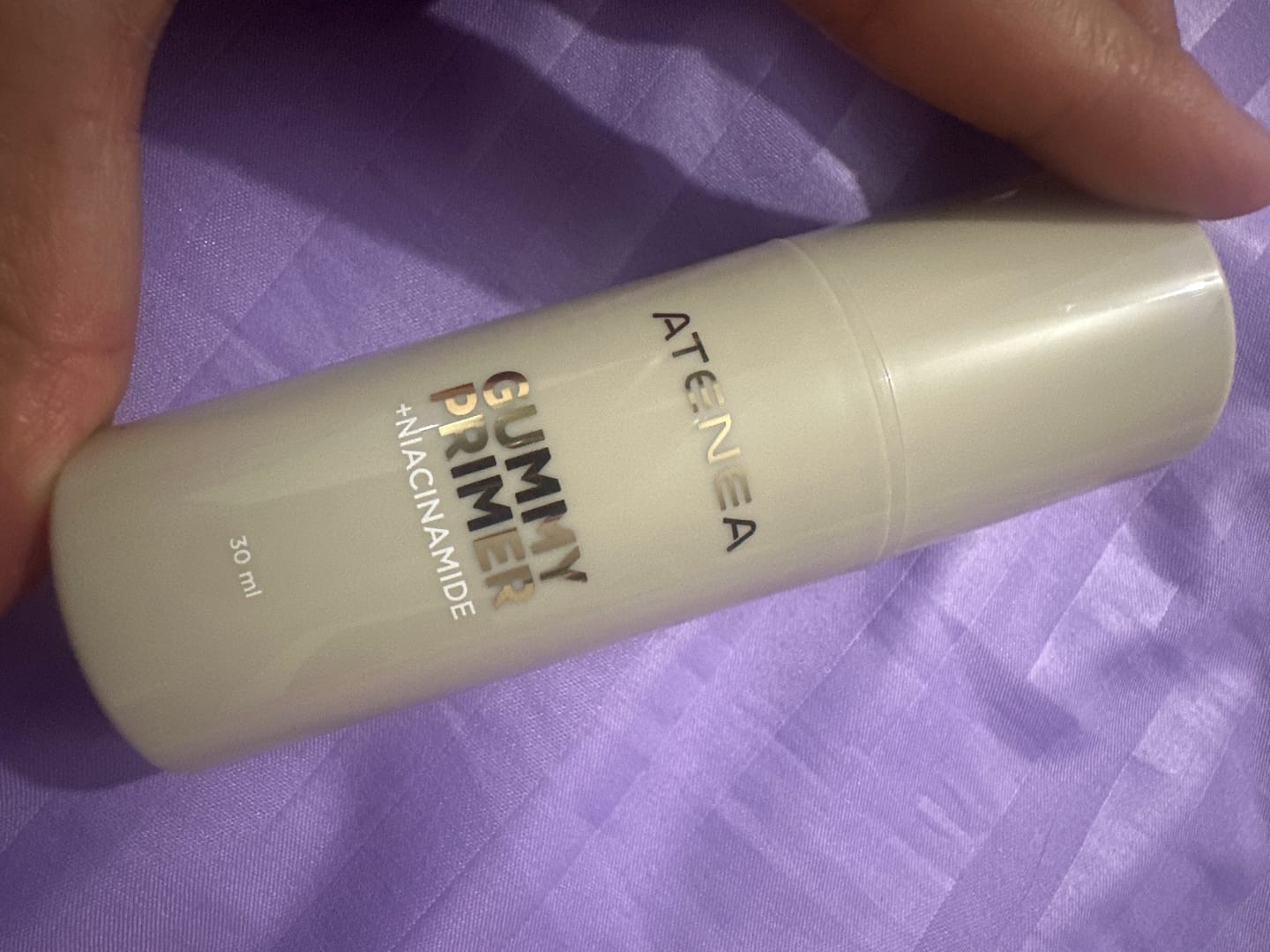 Customer photo review of GUMMY PRIMER CON 4% DE NIACINAMIDA