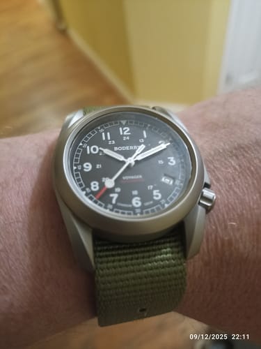 Customer photo review of VOYAGER - 100M Waterproof Titanium Automatic Field Watch | Black/ArmyGreen