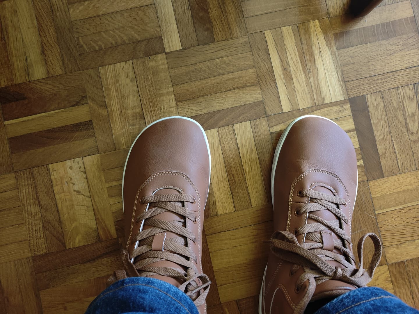 Customer photo review of Spruce - Zapatos Barefoot De Invierno