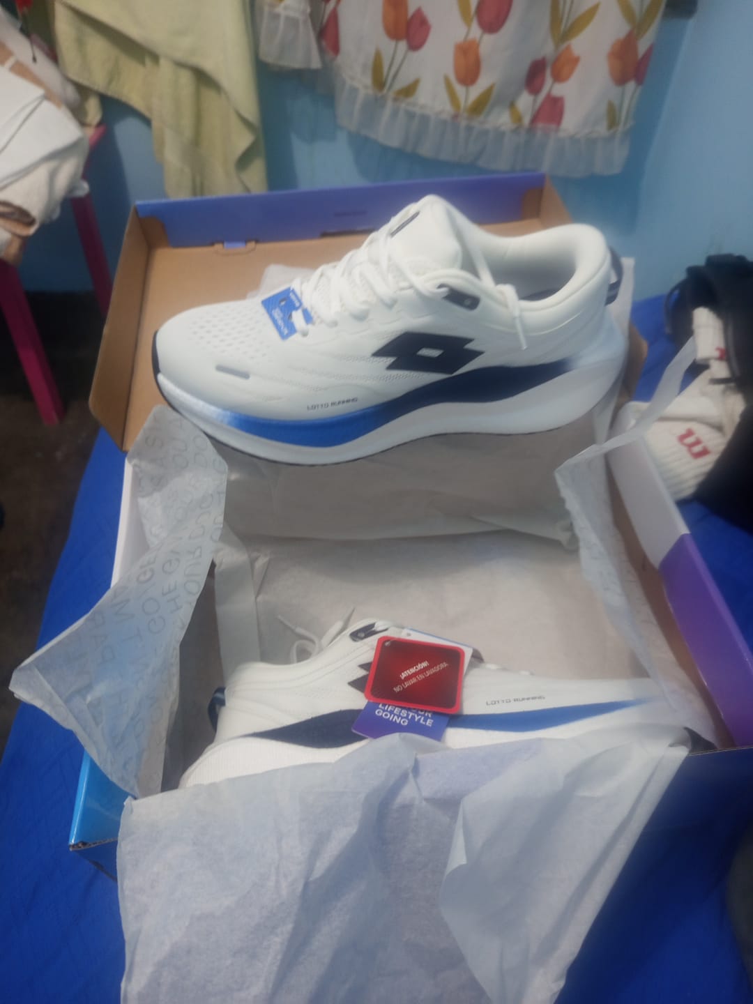 Customer photo review of Tenis Caswell Men