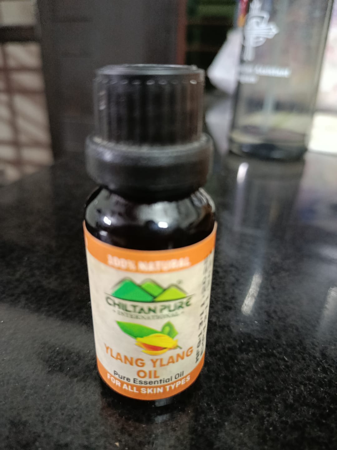 Customer photo review of Ylang Ylang Essential Oil - Best for Removal of Scars [یلانگ یلانگ]