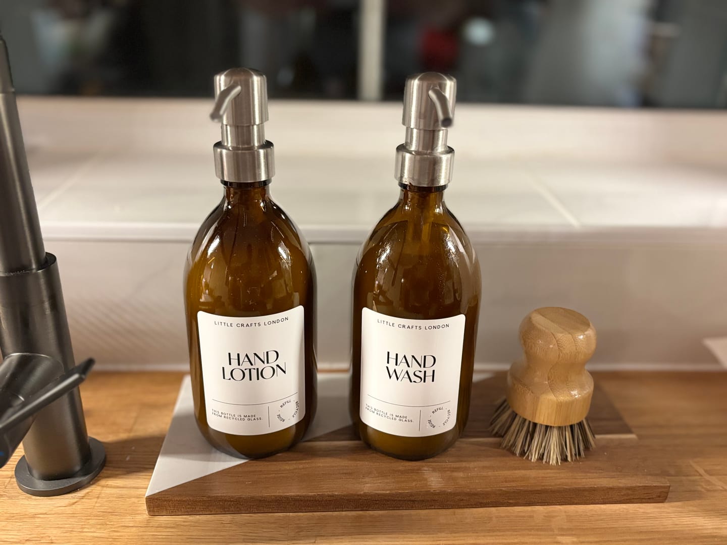Customer photo review of Set of 2 Amber Glass Bottles 500 ML Long tray & Dish Brush