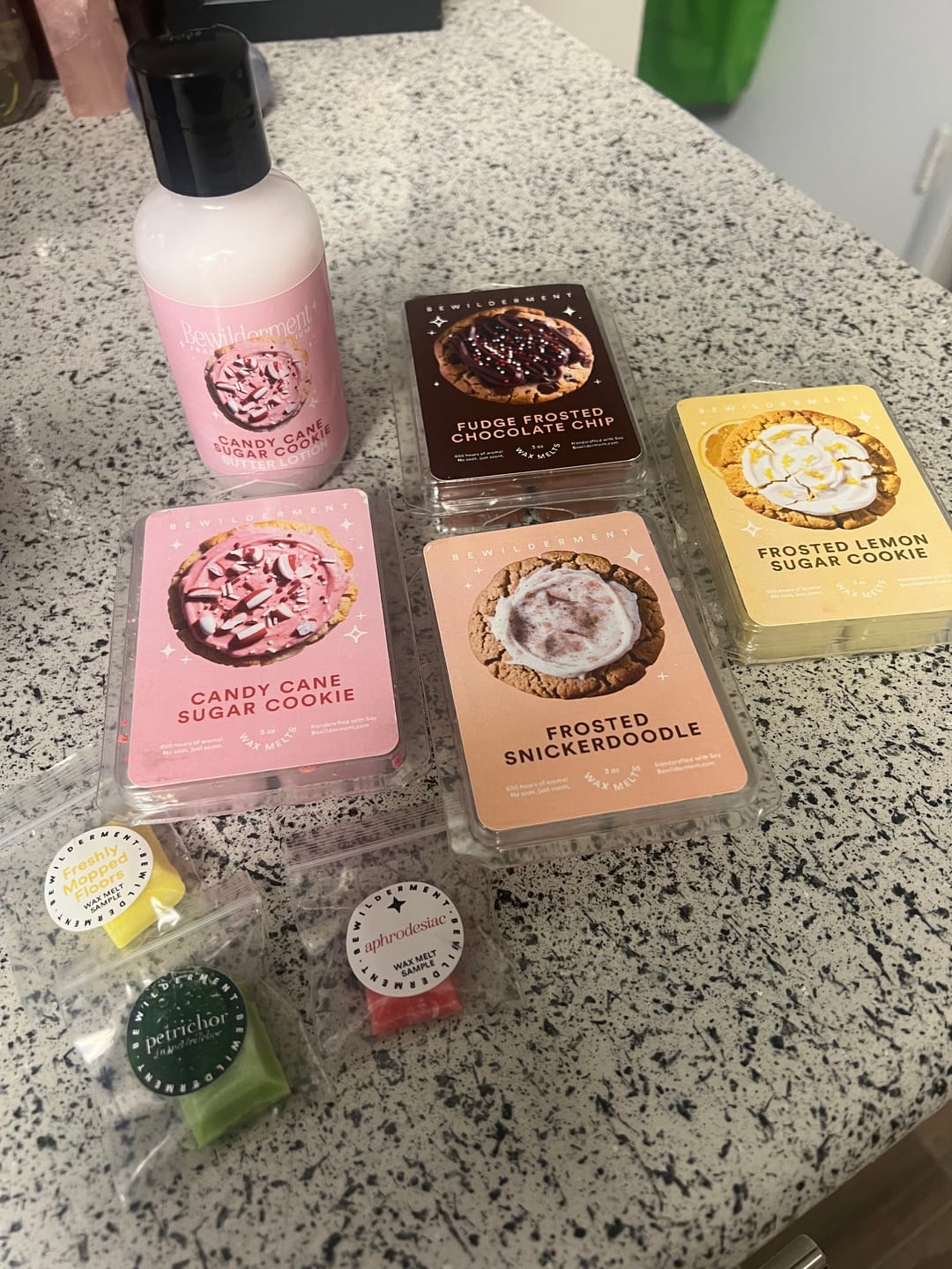 Customer photo review of Melt Mail