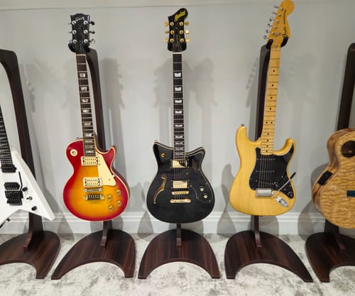 Customer photo review of Revolt - Pure Black