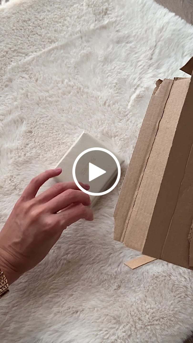 Customer video review of Flora Gold White Set