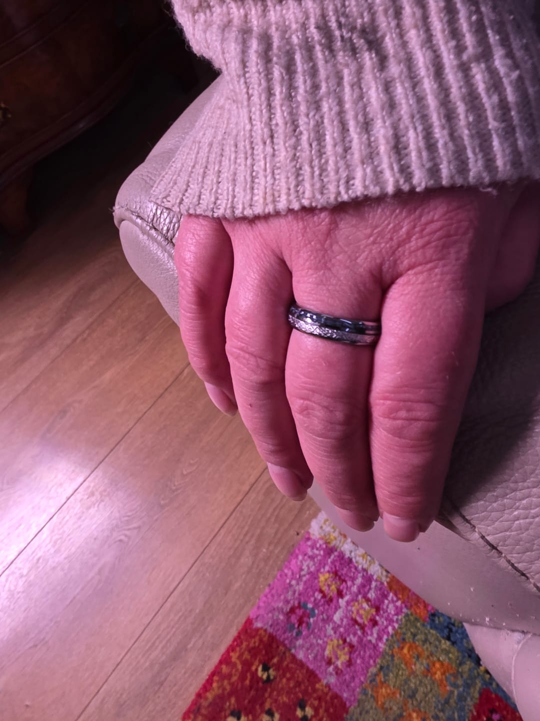 Customer photo review of The Steely Blue 6mm Wonder Ring