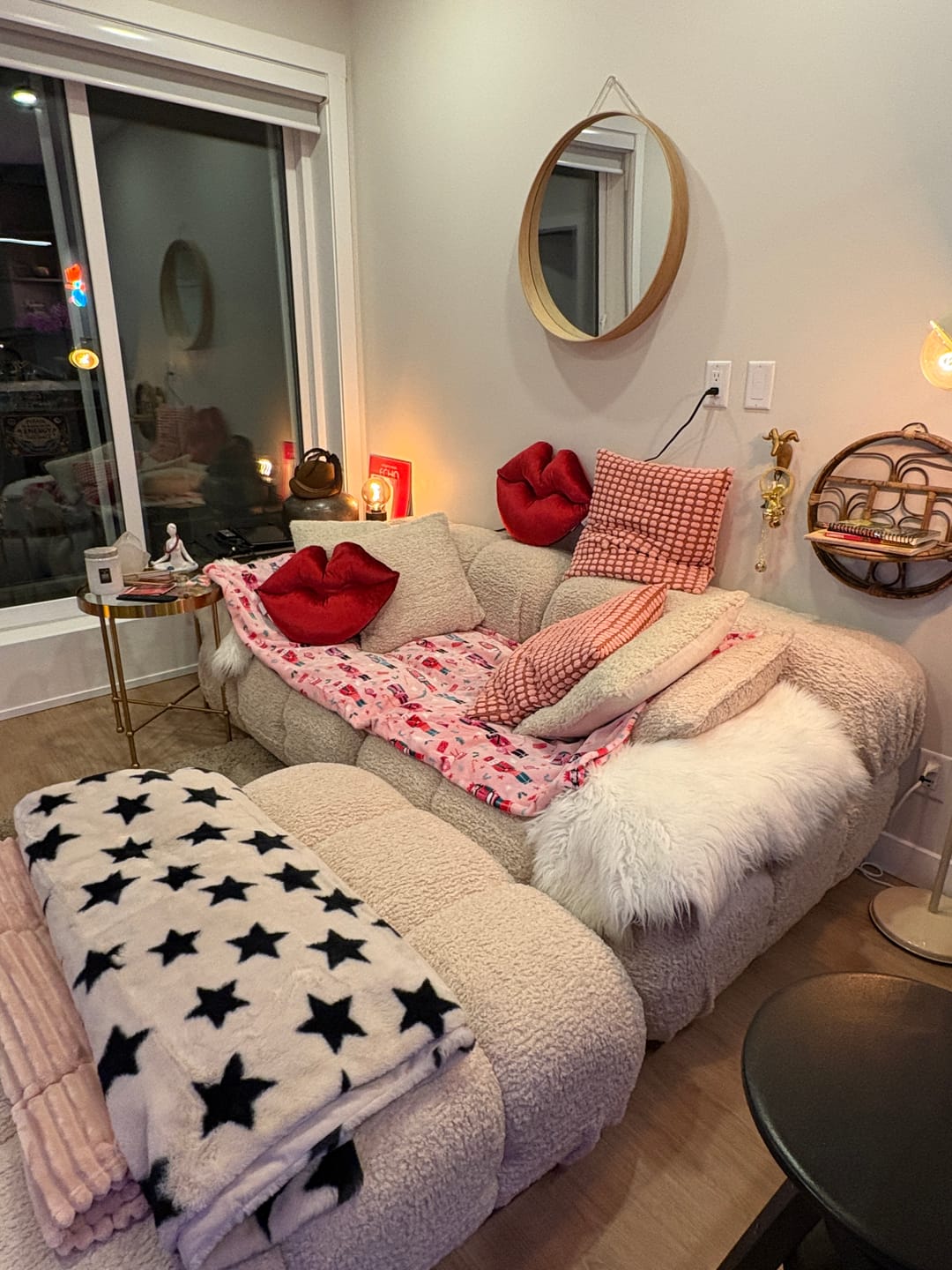 Customer photo review of Marshbello Loveseat