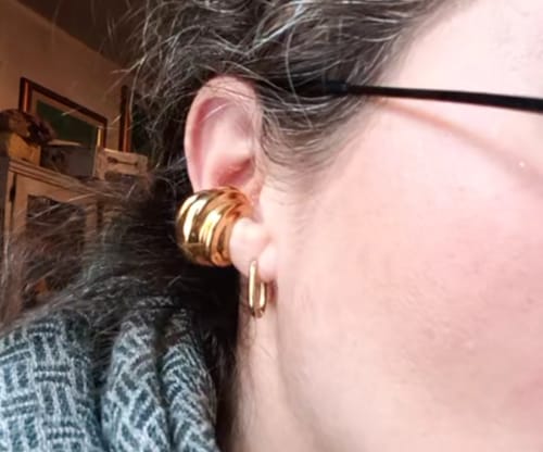 Customer photo review of Earcuff "Tramonto Sfuggente"
