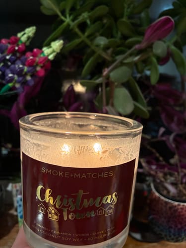 Customer photo review of Christmas Town - 400g Candle