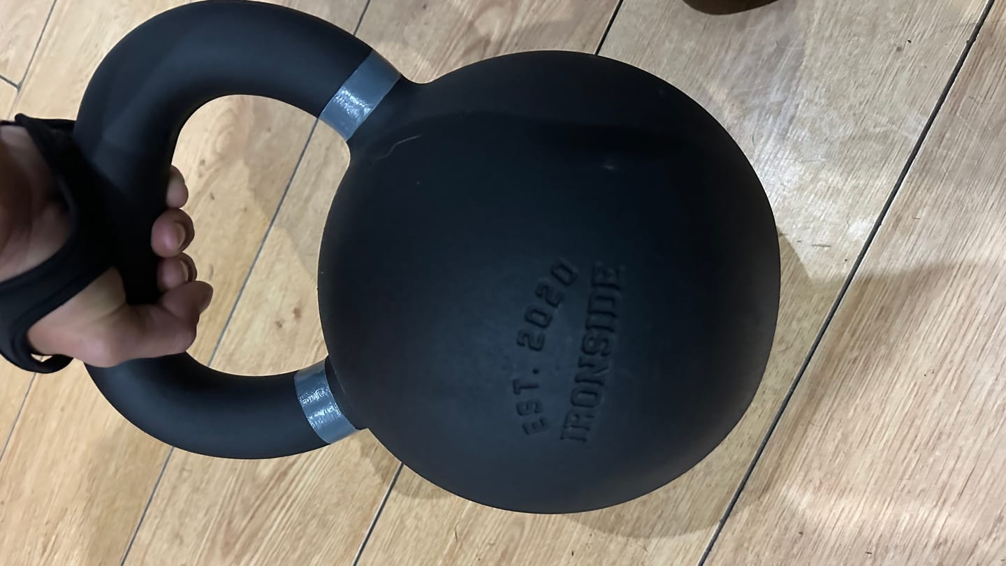 Customer photo review of Kettlebell Premium 4 a 36 kg IRONSIDE
