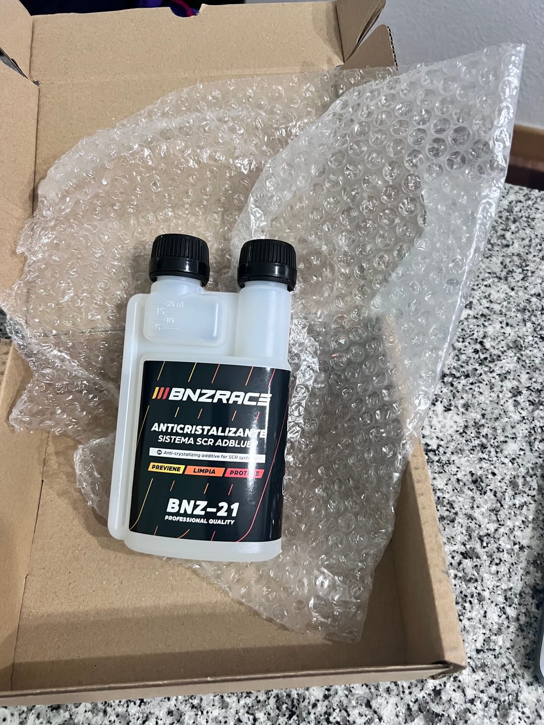 Customer photo review of BNZ-21 Anticristalizante y Limpiador de AdBlue®