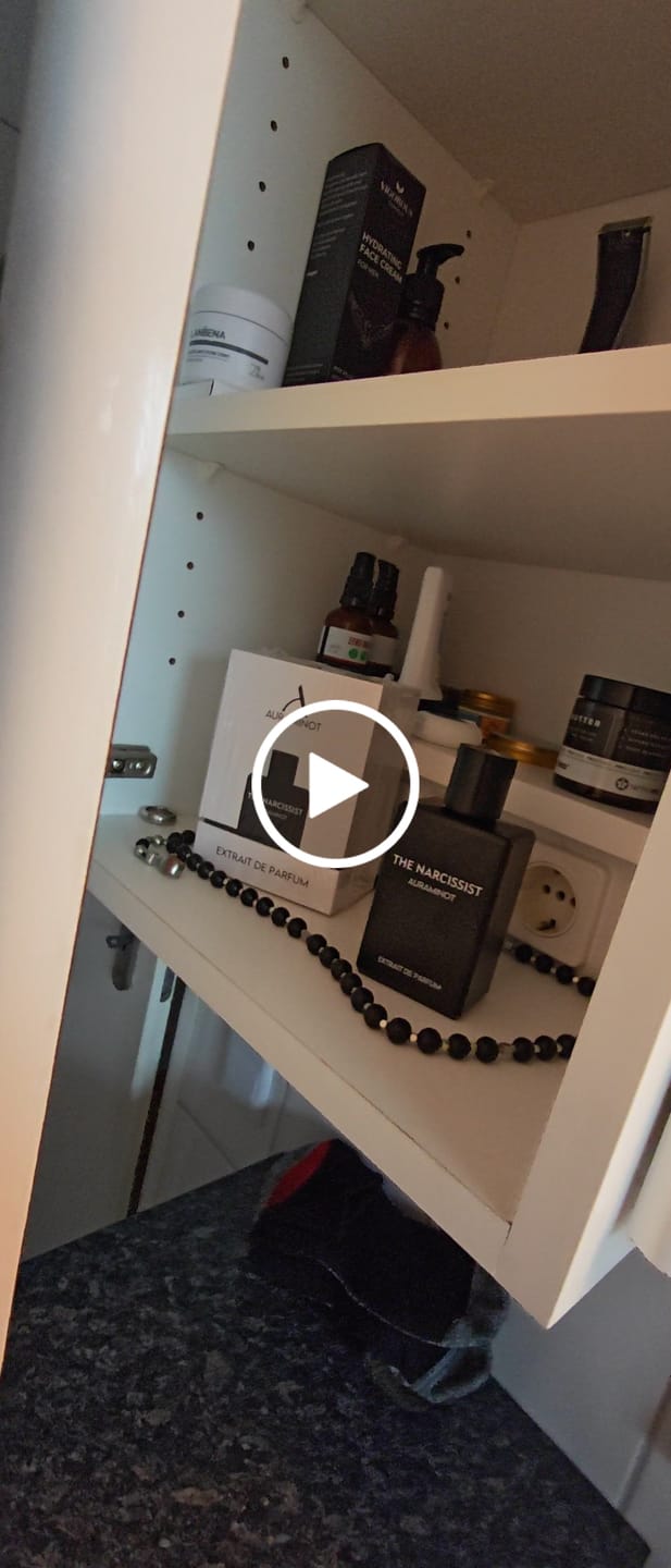 Customer video review of The Narcissist -  Extrait de Parfum