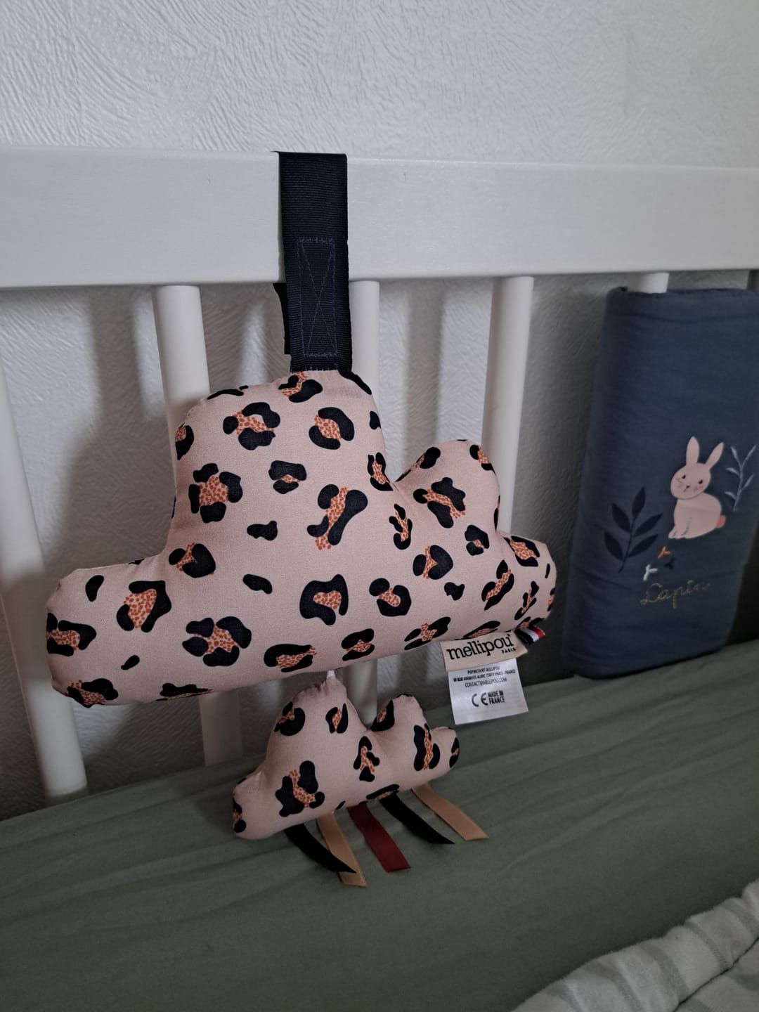 Customer photo review of Coussin musical léopard - Minibam Baker