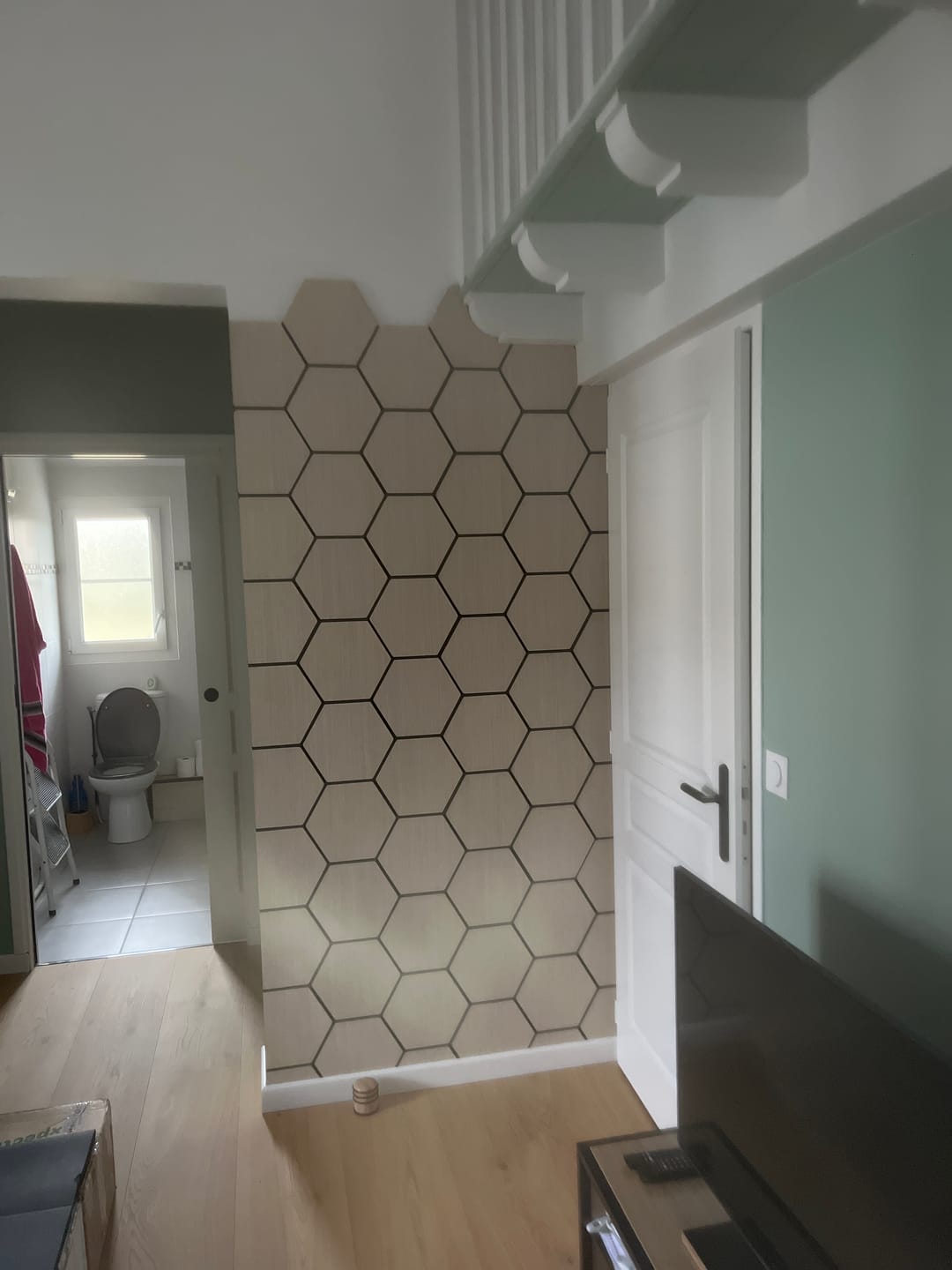 Customer photo review of Hexagone Bois Acoustique Chêne | Murale Phonique 66x81 cm