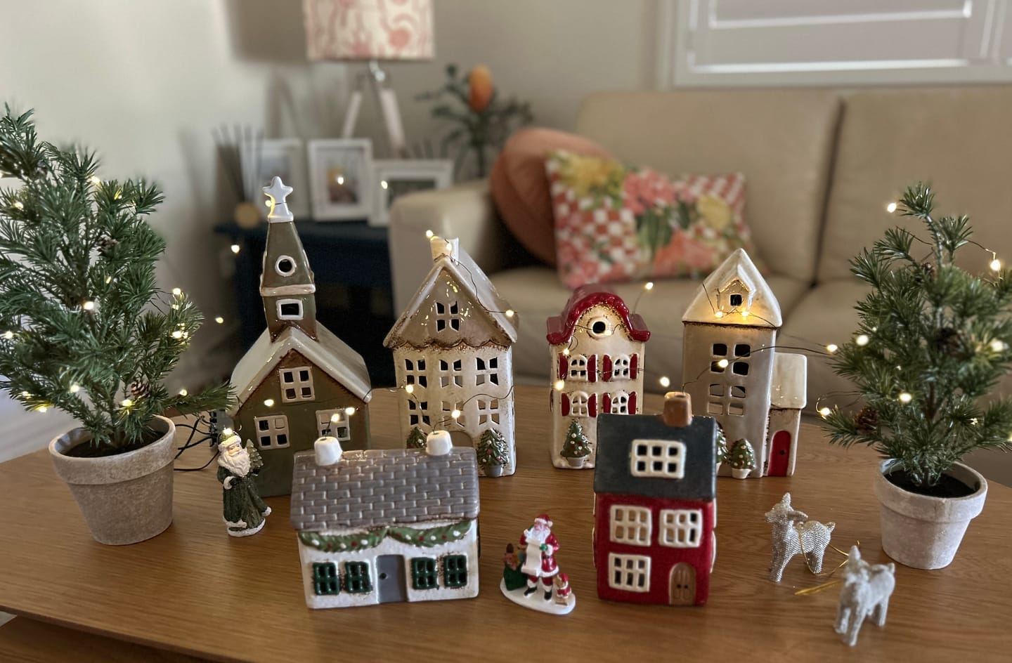 Customer photo review of Tea Light Cottage with Swag