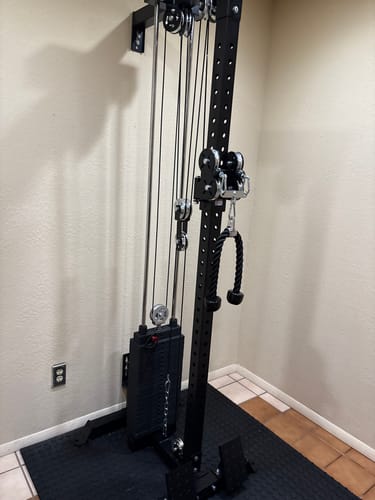 Customer photo review of MIKOLO G5 Weight Stack Pulley Tower