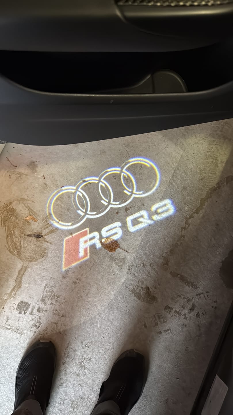 Customer photo review of AUDI  RSQ3 LOGO PROJECTOT LIGHTS Nr.3719
