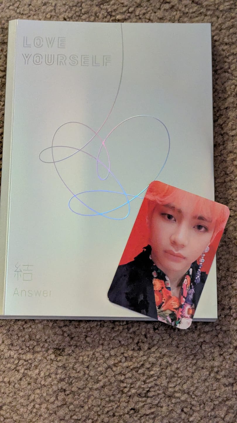 Customer photo review of BTS - REPACKAGE ALBUM LOVE YOURSELF 結 ANSWER