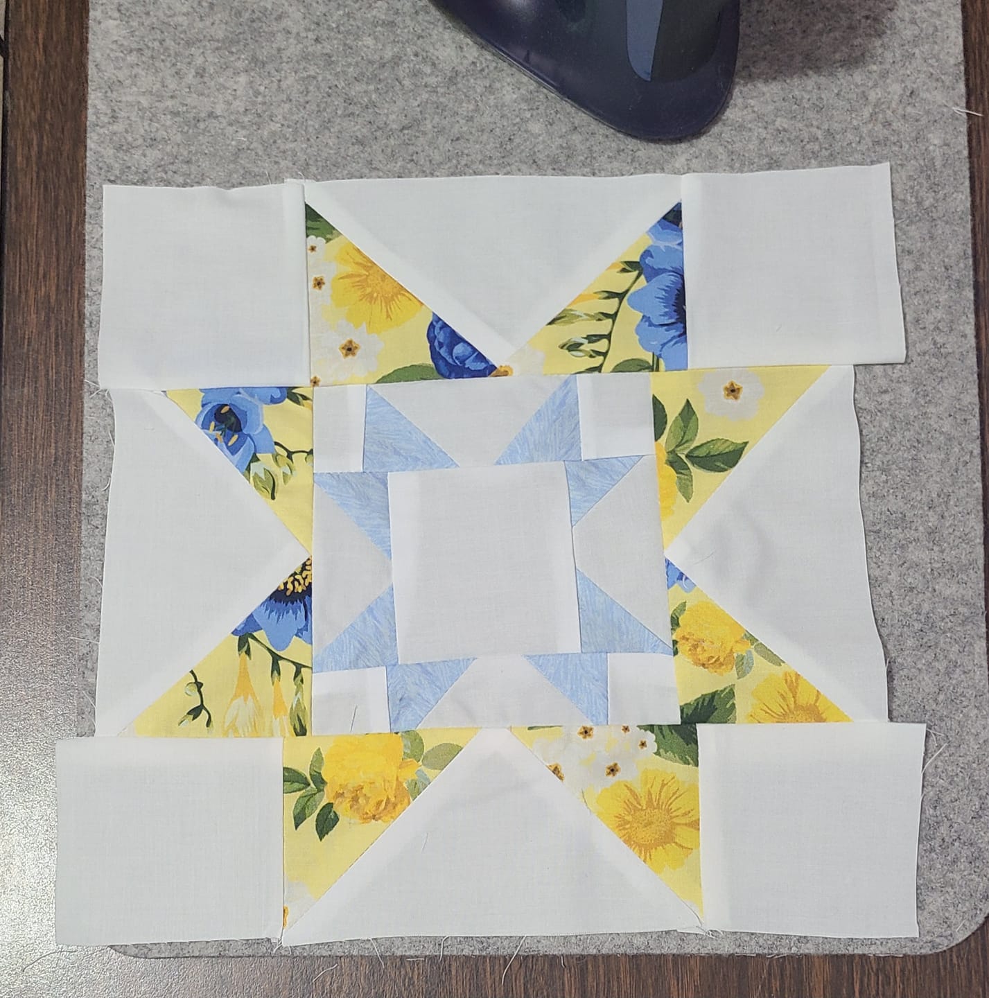 Customer photo review of Beginner Block Of The Month - Petal Path Sunshine Blooms (54.5" x 68")