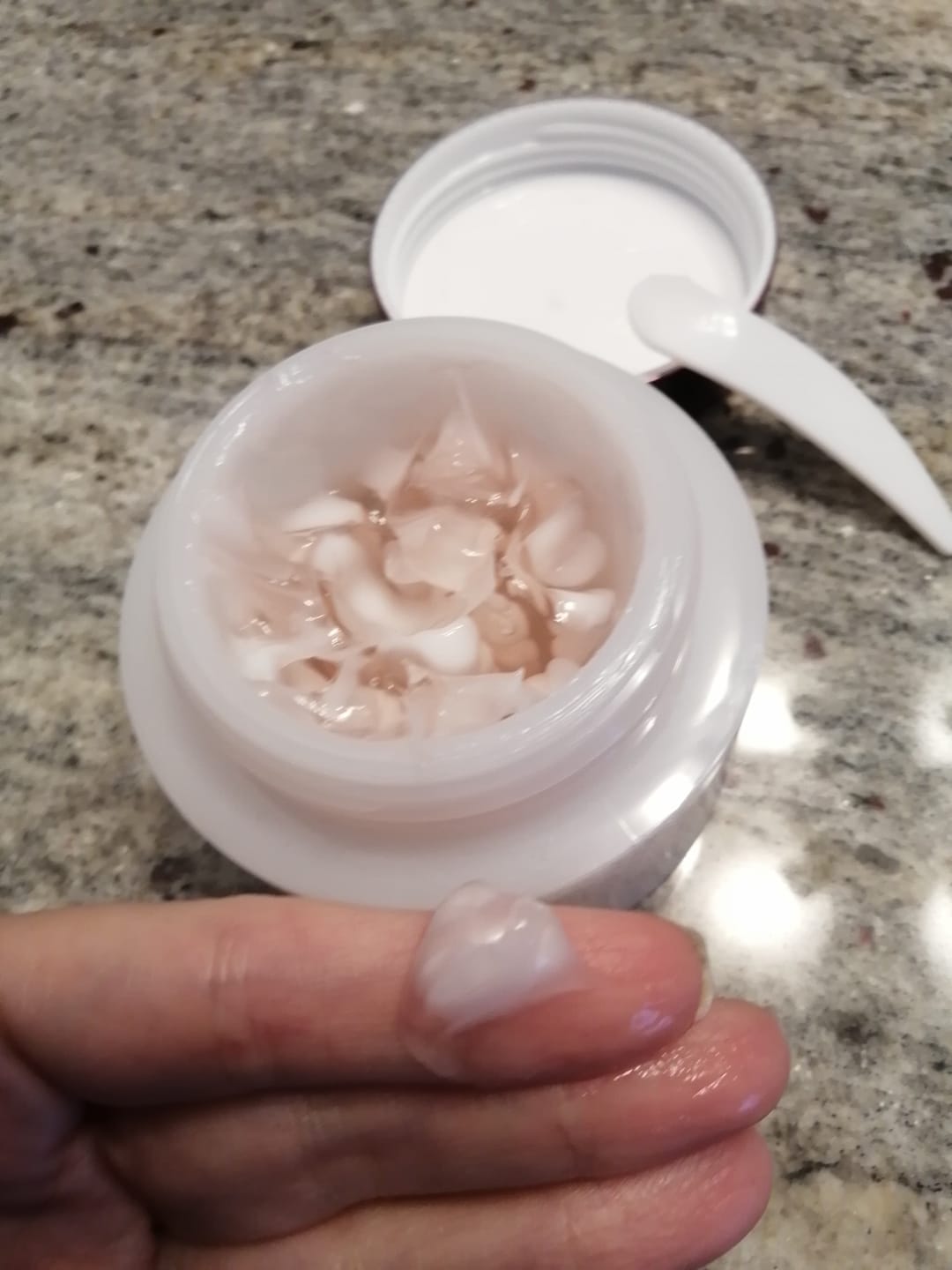 Customer photo review of Madeca Mela Capture Ampoule Capsule Cream 55ml