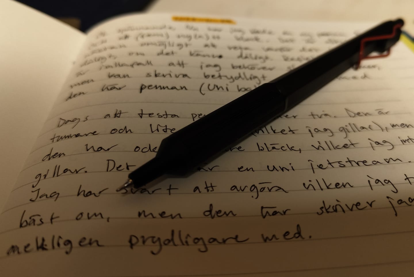 Customer photo review of Jetstream Edge 0,38 mm gelbläckpenna