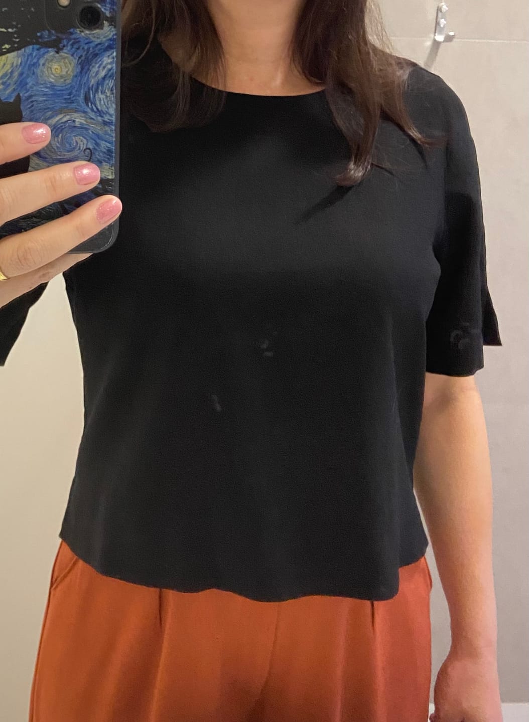 Customer photo review of Blusa Tulipa Preta