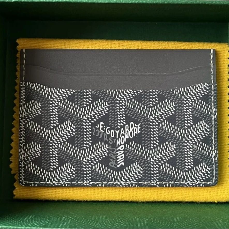 Customer photo review of Tarjetero Gray