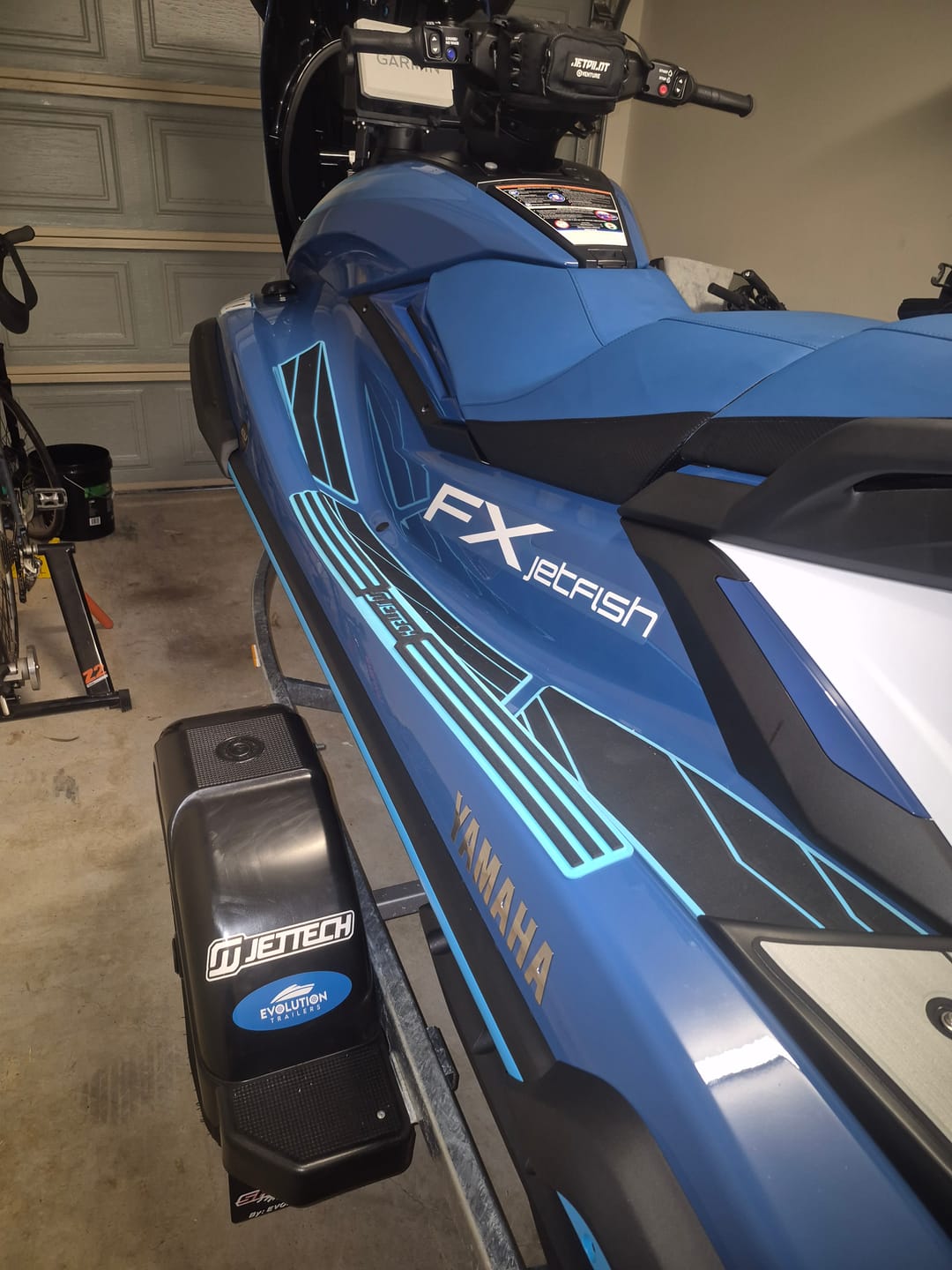 Customer photo review of JET TECH PWC GUNNEL TRACTION PADS