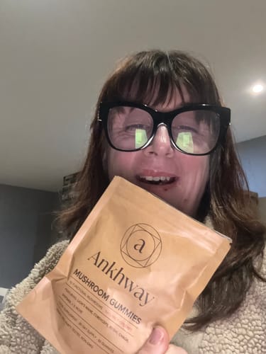 Customer photo review of Mushroom Gummies