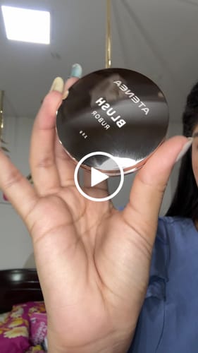 Customer video review of RUBOR NACARADO COMPACTO SUBLIME