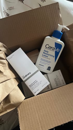 Customer photo review of لوشن مرطب من سيرافي - 236مل
