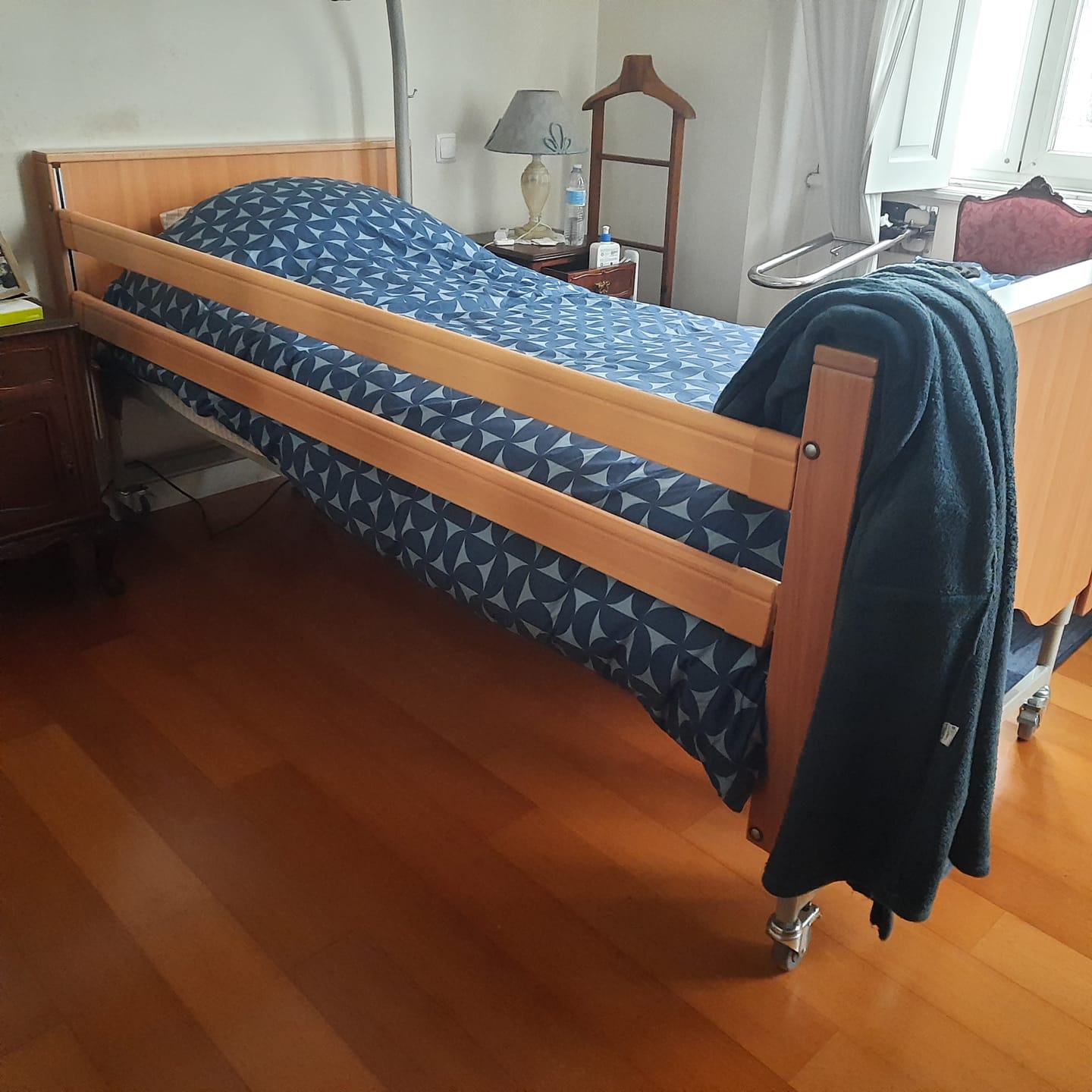 Customer photo review of Cama Articulada Elétrica DELTA