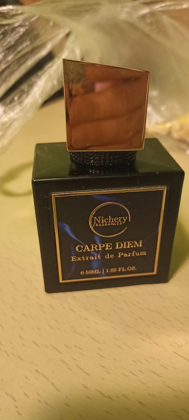 Customer photo review of Nichery Top 1% Extrait de Parfum - Férfi 50ml