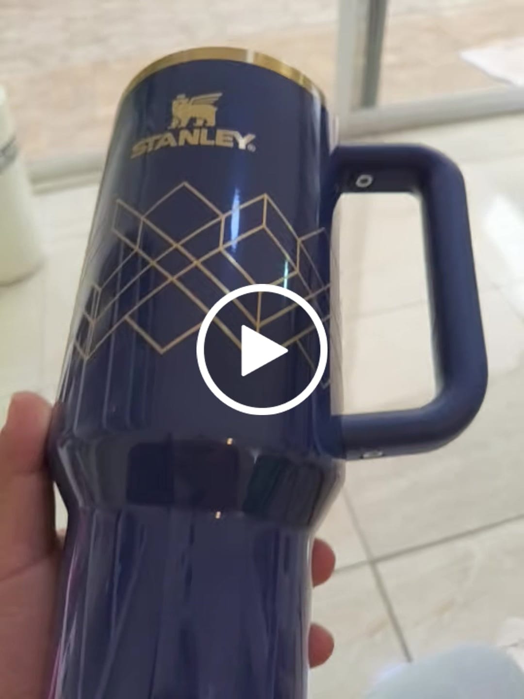 Customer video review of Stanley Quencher Deco Collection H2.0 FlowState™ Tumbler | 1.1L
