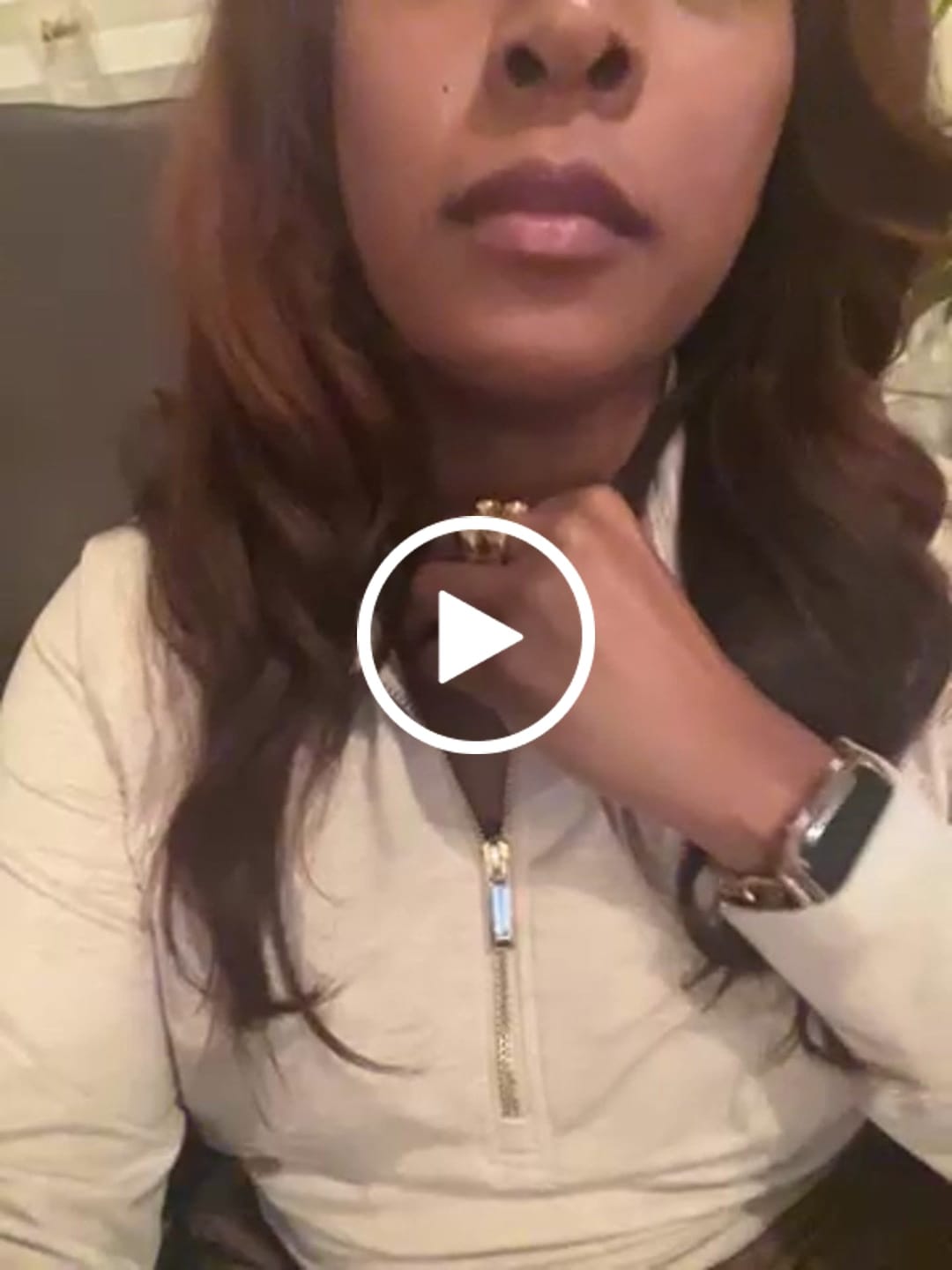 Customer video review of Melly Initial Herringbone Necklace (Bundle)