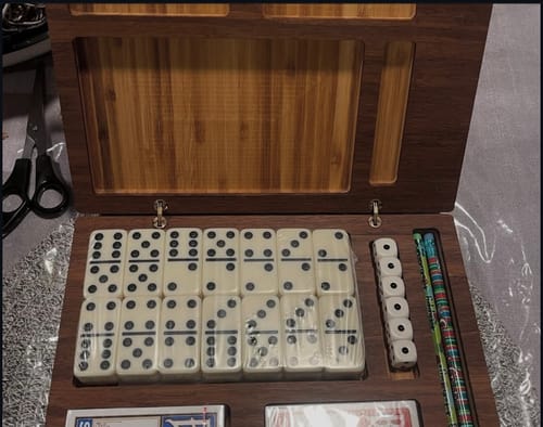 Customer photo review of 🔥November - Classic Game Box - BamX™🔥