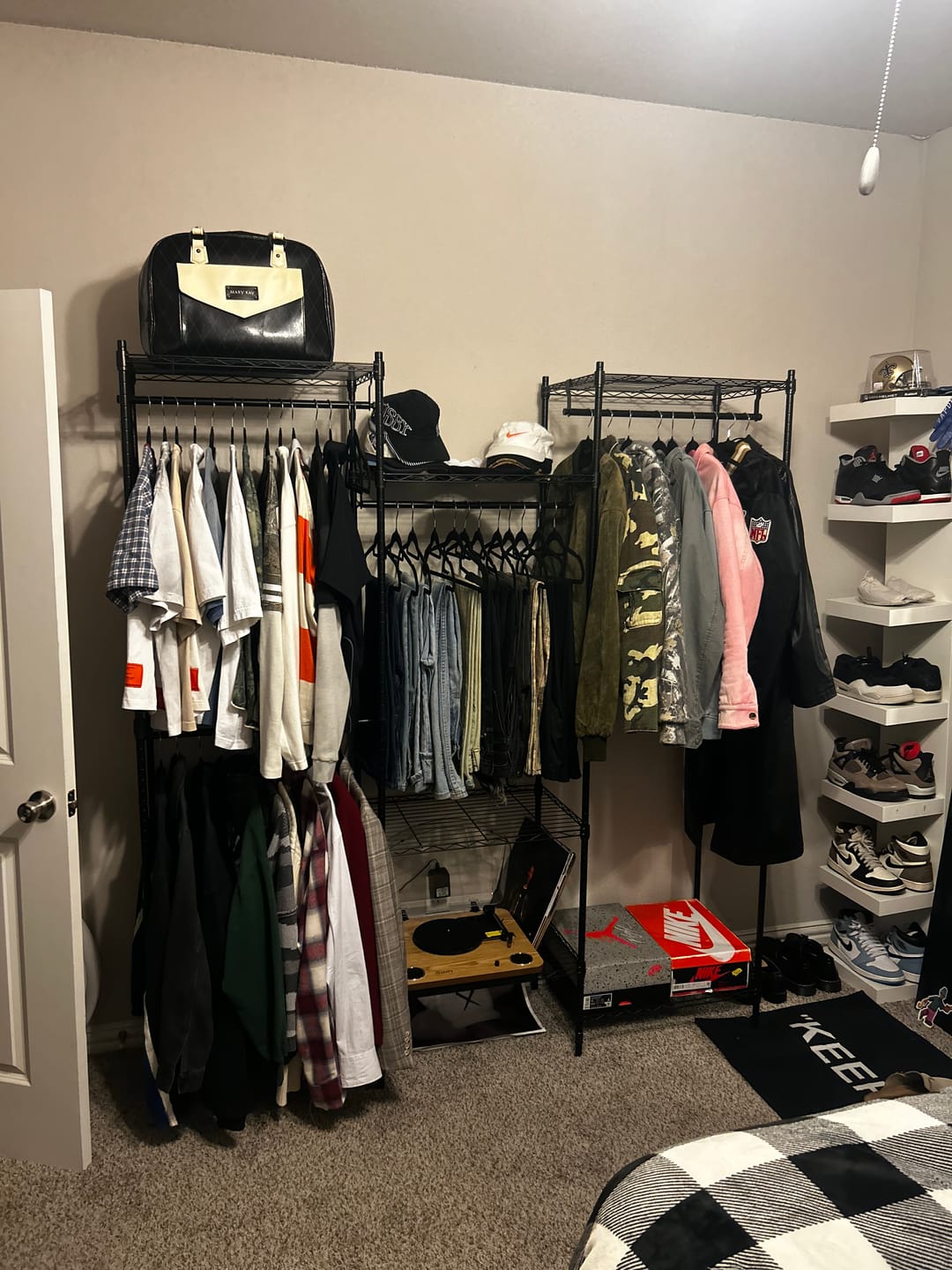 Customer photo review of Raybee 77"H 900 LBS Clothing Rack,Freestanding Closet Wardrobe Rack, Metal Garment Rack