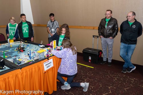 Customer photo review of 14 Ft. x 29 in. Royal Blue Accordion Pleat Polyester Table Skirt