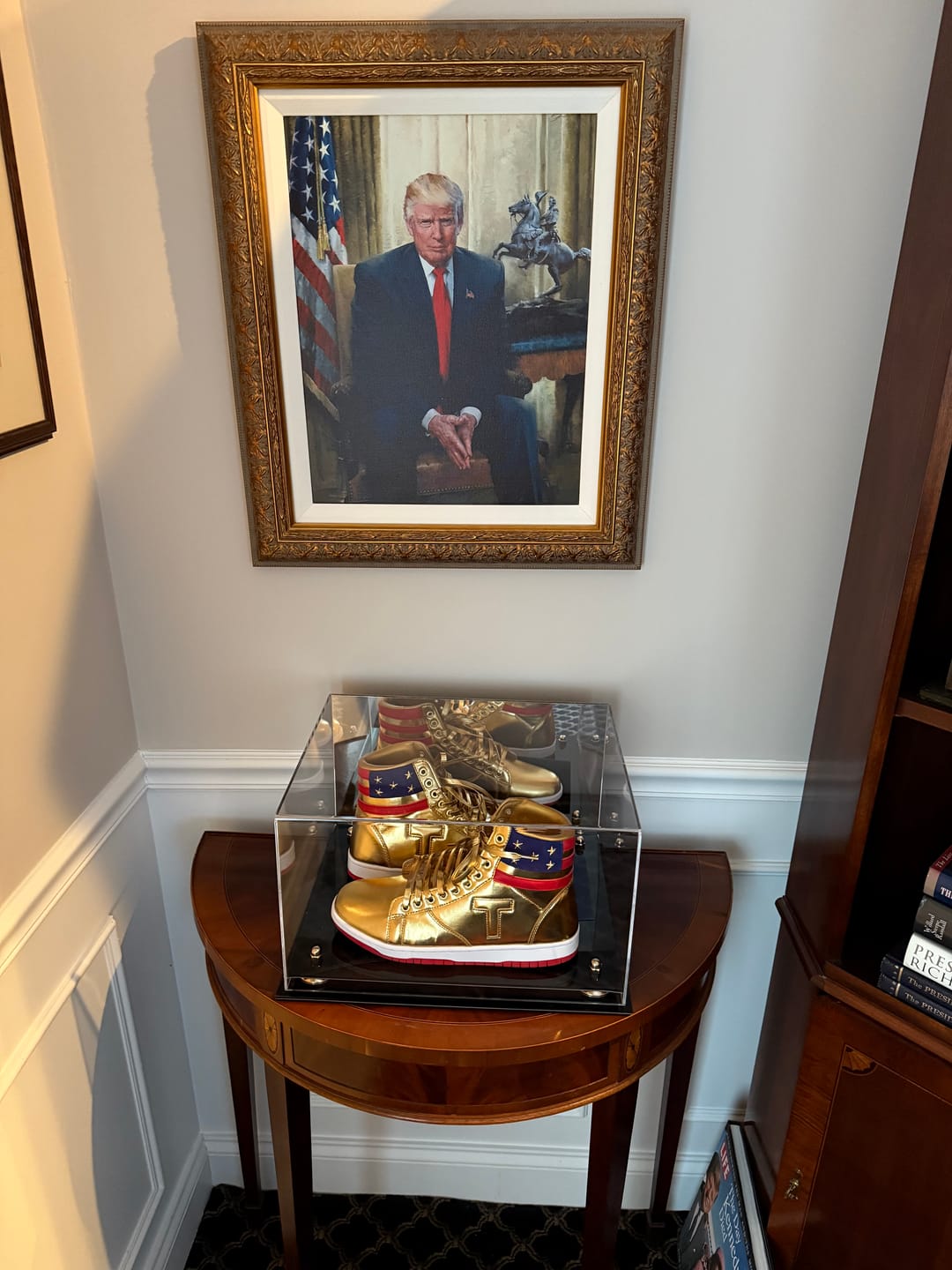 Customer photo review of Basketball Shoe Pair Display Case 15.25 X 12 X 9 Mirror (A082/V13)