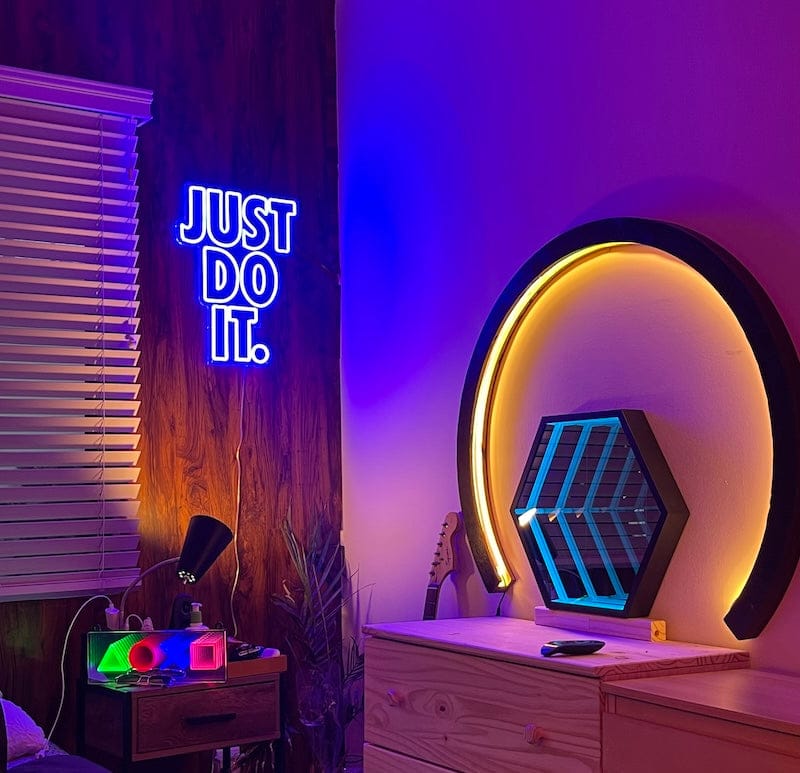 Customer photo review of Hexagon Infinity Mirror