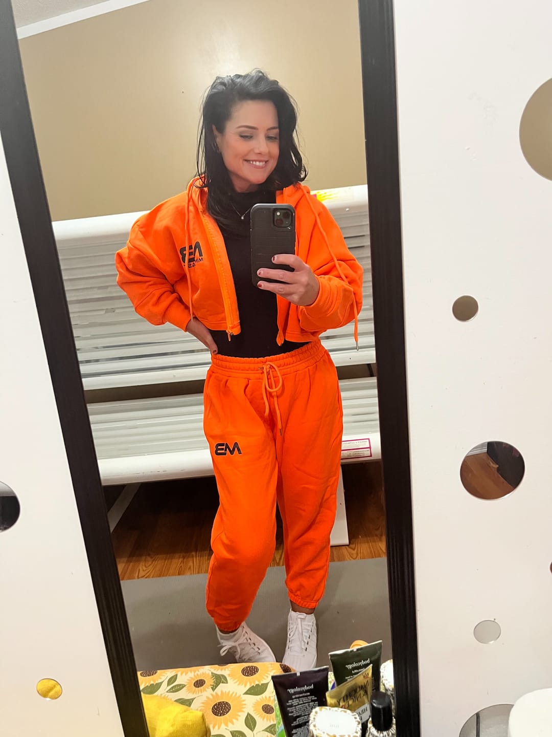 Customer photo review of Boyfriend Cropped Hoodie