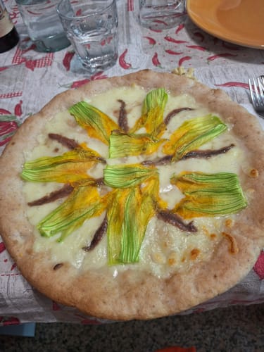 Customer photo review of Pizza SENZA GLUTINE E LATTOSIO