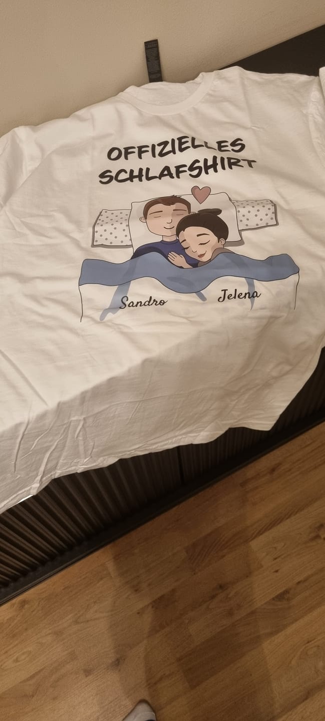 Customer photo review of Schlafmützen - Personalisiertes T-Shirt