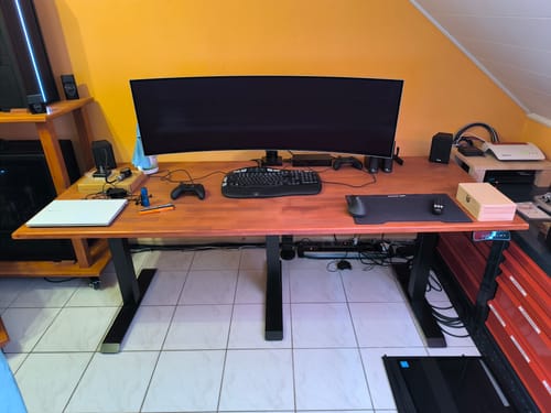 Customer photo review of CORNER