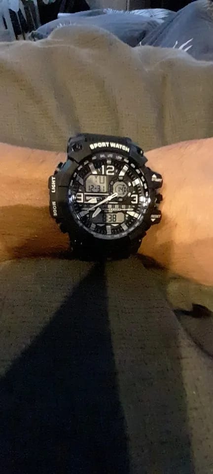 Customer photo review of Military Rubber Strap Watch Quartz — Black | KIMLUD