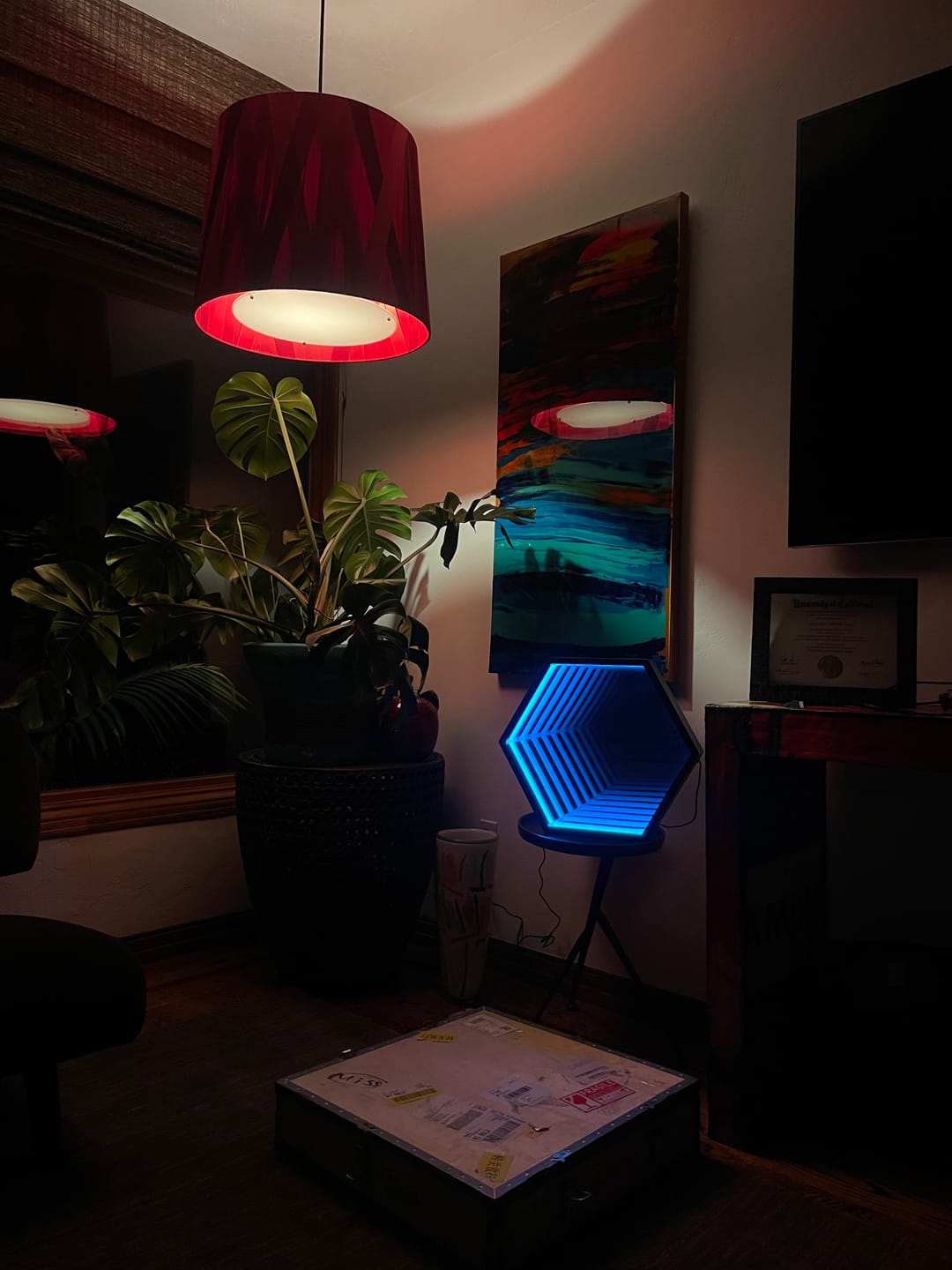 Customer photo review of Hexagon Infinity Mirror